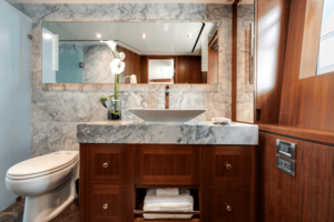 100FT (30.48M) OCEAN ALEXANDER