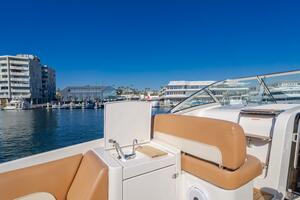 Dream Chaser 36ft Chris Craft Yacht For Sale