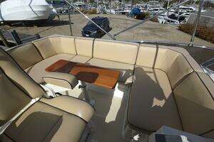 2017 Sabre 48 Flybridge thumbnail 20