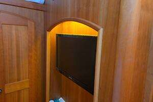 2017 Sabre 48 Flybridge thumbnail 68