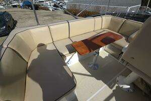 2017 Sabre 48 Flybridge thumbnail 19