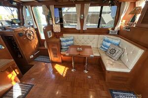 Altamira 38ft Marine Trader Yacht For Sale