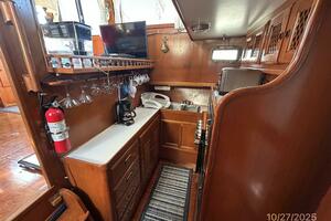 Altamira 38ft Marine Trader Yacht For Sale