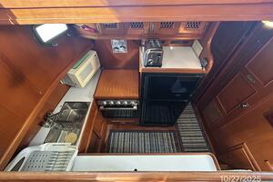 Altamira 38ft Marine Trader Yacht For Sale