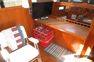 Altamira 38ft Marine Trader Yacht For Sale