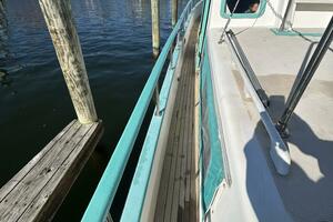 Altamira 38ft Marine Trader Yacht For Sale