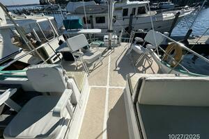 Altamira 38ft Marine Trader Yacht For Sale