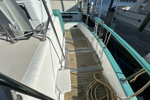 Altamira 38ft Marine Trader Yacht For Sale
