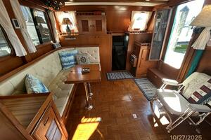 Altamira 38ft Marine Trader Yacht For Sale