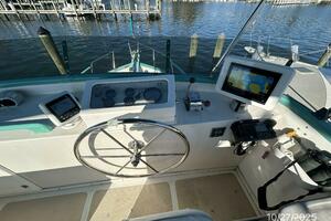 Altamira 38ft Marine Trader Yacht For Sale