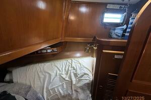 Altamira 38ft Marine Trader Yacht For Sale
