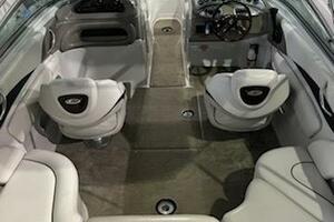 23ft Crownline Yacht For Sale