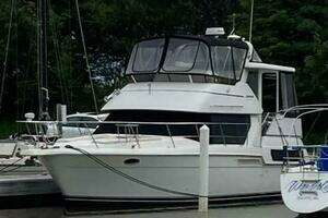 1998 Carver 355 Aft Cabin thumbnail 4