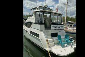 1998 Carver 355 Aft Cabin thumbnail 3