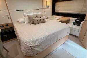 2017 Sunseeker 68 Predator thumbnail 24
