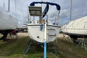 MI GOOD LUCK 27ft Pearson Yacht For Sale