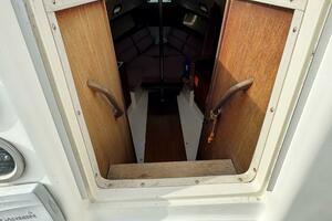 MI GOOD LUCK 27ft Pearson Yacht For Sale