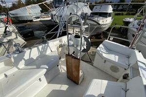 Aqualibrium 34ft Hunter Yacht For Sale