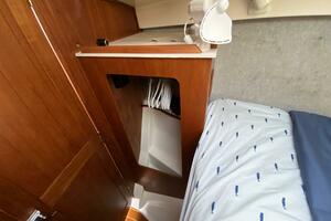 Aqualibrium 34ft Hunter Yacht For Sale