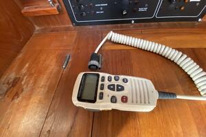 Aqualibrium 34ft Hunter Yacht For Sale