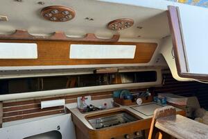 Shadowfax 37ft Alsberg Brothers Yacht For Sale