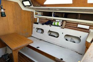Shadowfax 37ft Alsberg Brothers Yacht For Sale