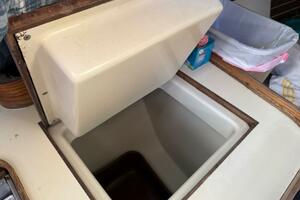 Shadowfax 37ft Alsberg Brothers Yacht For Sale