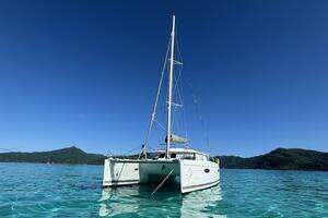 Kermotu 2014 Fountaine Pajot H&eacute;lia 44 Yacht For Sale in Raiatea, French Polynesia 