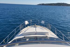 47ft Azimut Yacht For Sale