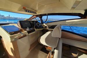 47ft Azimut Yacht For Sale