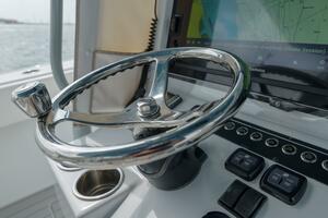 Freeman 42 42LR Double Tap- Steering