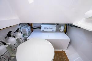 Two Krickets 41ft Bahama Yacht For Sale