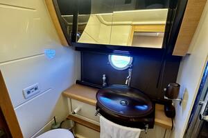 54FT (16.69M) AZIMUT