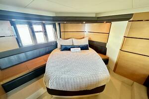 54FT (16.69M) AZIMUT