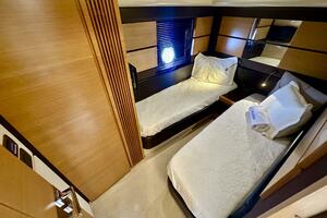 54FT (16.69M) AZIMUT