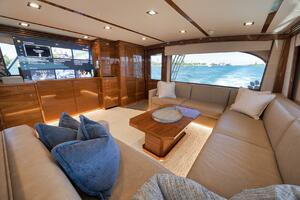 Viking 80 Baileys Ark - Interior Salon