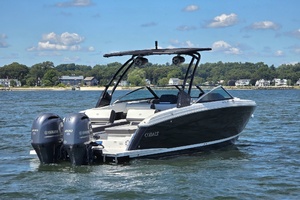 28ft Cobalt Yacht For Sale