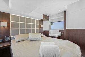2022 Galeon 470 Sky thumbnail 23