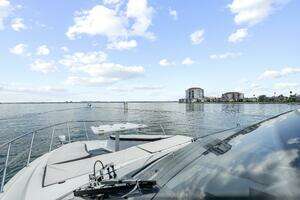 2022 Galeon 470 Sky thumbnail 9