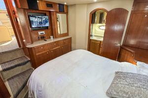 Unsubscribed 40ft Cruisers Yachts Yacht For Sale
