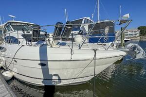Unsubscribed 40ft Cruisers Yachts Yacht For Sale