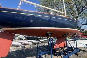 Why Not 28ft Alerion Yacht For Sale