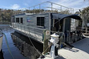 44ft Hilburn Yacht For Sale