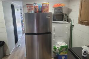 44ft Hilburn Yacht For Sale