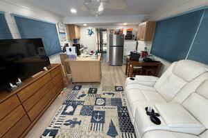 44ft Hilburn Yacht For Sale