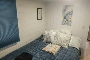 44ft Hilburn Yacht For Sale