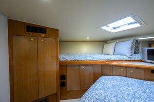 2004 Viking 56 Convertible thumbnail 57