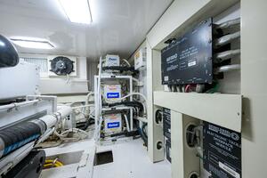 Viking 56 MATTER OF TIME - Engine Room