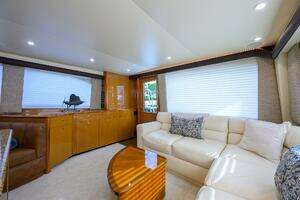 2004 Viking 56 Convertible thumbnail 38