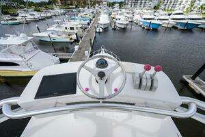 2004 Viking 56 Convertible thumbnail 25